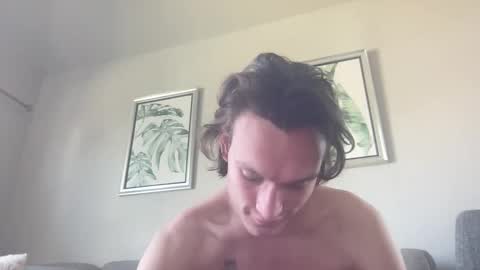 Snapshot of tonycardillo chatting on 10-31-25, 06:09 tonycardillo online show from 10-31-25, 06:09