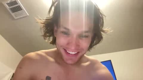 Snapshot of tonycardillo chatting on 11-18-25, 03:01 tonycardillo online show from 11-18-25, 03:01