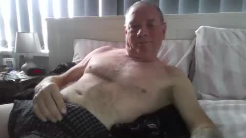 Snapshot of tonygibbson62 chatting on 06-06-26, 08:52 tonygibbson62 online show from 06-06-26, 08:52
