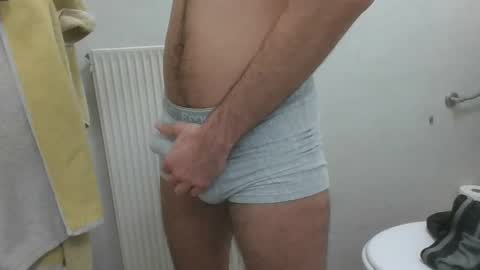 Snapshot of tonygw31 chatting on 12-02-25, 08:48 TonyG online show from 12-02-25, 08:48