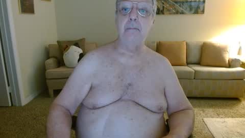 Snapshot of tonysview12000 chatting on 02-19-26, 07:54 tonysview12000 online show from 02-19-26, 07:54