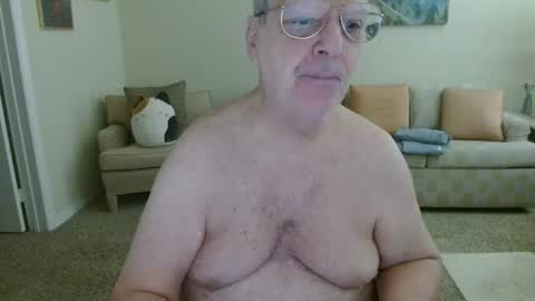 Snapshot of tonysview12000 chatting on 03-07-26, 07:11 tonysview12000 online show from 03-07-26, 07:11