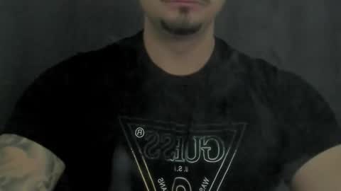 Snapshot of tonywilsonn chatting on 05-18-26, 04:29 tonywilsonn online show from 05-18-26, 04:29