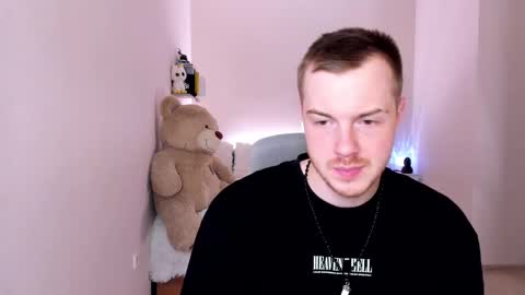 Snapshot of toohornyserj chatting on 02-13-25, 12:46 toohornyserj online show from 02-13-25, 12:46