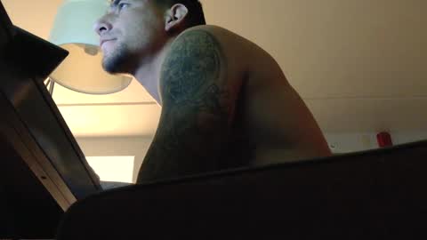 Snapshot of toomuchsmoke chatting on 12-06-24, 11:47 toomuchsmoke online show from 12-06-24, 11:47