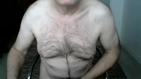 Snapshot of tooohard chatting on 02-10-25, 02:37 Alex online show from 02-10-25, 02:37