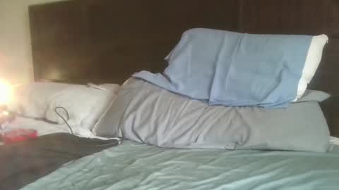 Snapshot of tootall803 chatting on 12-13-24, 09:09 TooTall803 online show from 12-13-24, 09:09