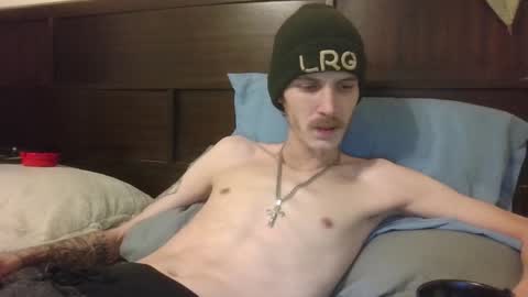 Snapshot of tootall803 chatting on 12-23-24, 01:29 TooTall803 online show from 12-23-24, 01:29