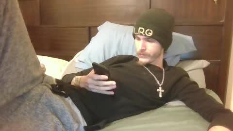 Snapshot of tootall803 chatting on 01-17-25, 05:00 TooTall803 online show from 01-17-25, 05:00