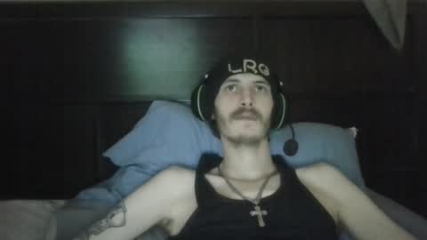 Snapshot of tootall803 chatting on 01-25-25, 09:04 TooTall803 online show from 01-25-25, 09:04