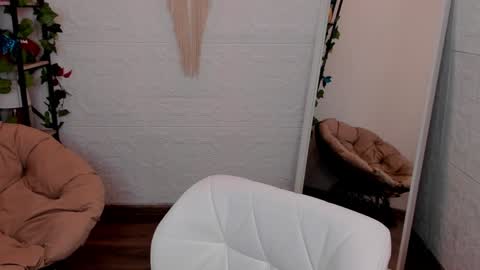 Yara online show from 02-06-25, 11:54