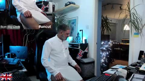 topalphaboss online show from 10-20-25, 09:26