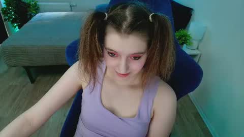 Snapshot of topcranberry chatting on 06-22-26, 01:08 topcranberry online show from 06-22-26, 01:08