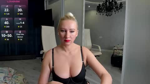 Snapshot of toplady777 chatting on 02-17-26, 06:54 toplady777 online show from 02-17-26, 06:54