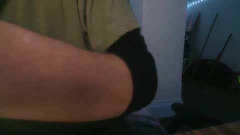 Snapshot of topplesstable18075 chatting on 11-05-25, 03:28 topplesstable18075 online show from 11-05-25, 03:28