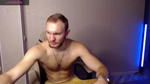 Snapshot of toress1 chatting on 01-26-25, 09:19 Glebaty online show from 01-26-25, 09:19