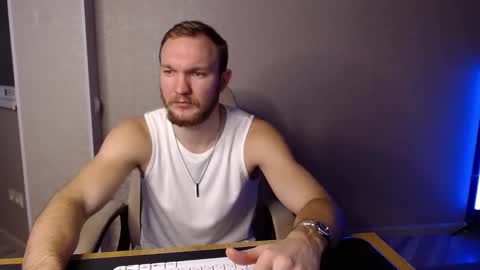 Snapshot of toress1 chatting on 02-10-25, 09:25 Glebaty online show from 02-10-25, 09:25