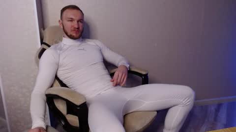 Snapshot of toress1 chatting on 02-21-25, 08:51 Glebaty online show from 02-21-25, 08:51