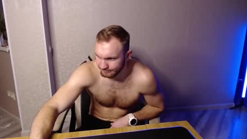 Snapshot of toress1 chatting on 02-24-25, 05:42 Glebaty online show from 02-24-25, 05:42