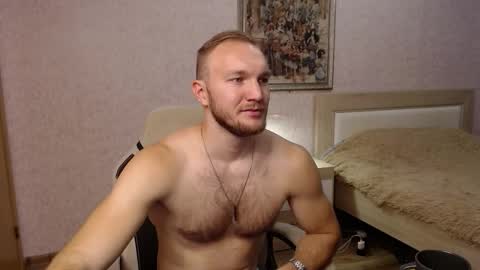 Snapshot of toress1 chatting on 10-21-25, 11:22 Glebaty online show from 10-21-25, 11:22