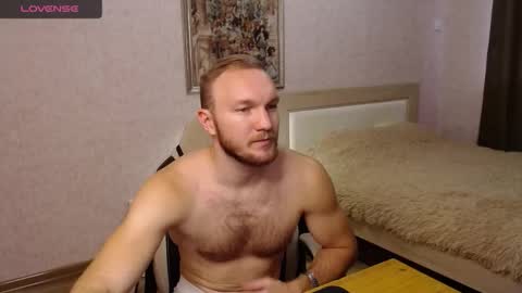 Snapshot of toress1 chatting on 11-02-25, 01:13 Glebaty online show from 11-02-25, 01:13