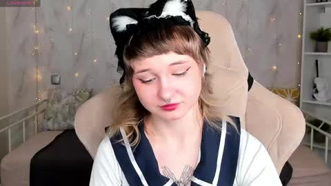 Tori online show from 04-21-26, 01:42