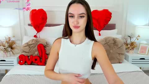 Tori online show from 02-16-26, 01:18