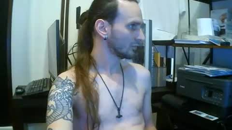 Snapshot of tornado2156 chatting on 01-18-26, 05:39 Tornado2156 online show from 01-18-26, 05:39