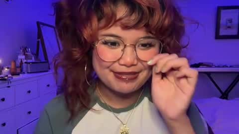 Snapshot of toro_luna chatting on 06-21-26, 06:49 boy luna next stream thurs 226 855pm 0 pst online show from 06-21-26, 06:49