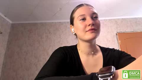 Anita online show from 03-25-26, 11:38