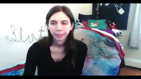 Snapshot of totalfuckingadorable chatting on 03-03-26, 09:21 Luna online show from 03-03-26, 09:21