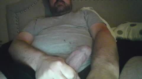 Snapshot of totalpackage2089 chatting on 06-11-26, 05:00 Big Daddy Balls online show from 06-11-26, 05:00