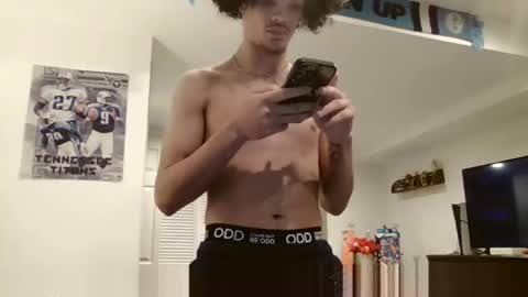 Snapshot of totxxx335 chatting on 02-25-26, 07:12 totxxx335 online show from 02-25-26, 07:12