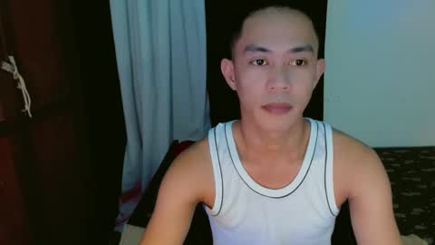 Snapshot of touch_of_alison chatting on 12-25-24, 11:11 Alison online show from 12-25-24, 11:11