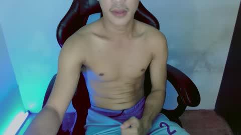 Snapshot of touch_of_alison chatting on 02-01-25, 08:05 Alison online show from 02-01-25, 08:05