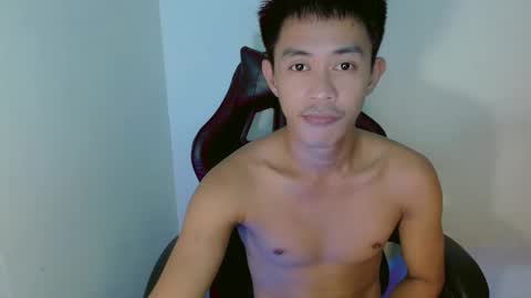 Snapshot of touch_of_alison chatting on 03-08-25, 12:30 Alison online show from 03-08-25, 12:30