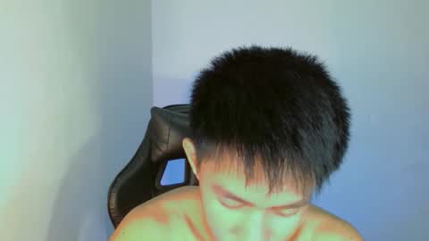 Snapshot of touch_of_alison chatting on 10-24-25, 01:35 Alison online show from 10-24-25, 01:35