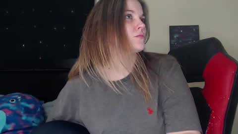 Snapshot of toxiclilly chatting on 12-07-24, 11:40 Lilly Miss Mistress Goddess Maam Queen Boss online show from 12-07-24, 11:40