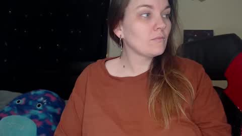 Snapshot of toxiclilly chatting on 03-09-25, 08:51 Lilly Miss Mistress Goddess Maam Queen Boss online show from 03-09-25, 08:51