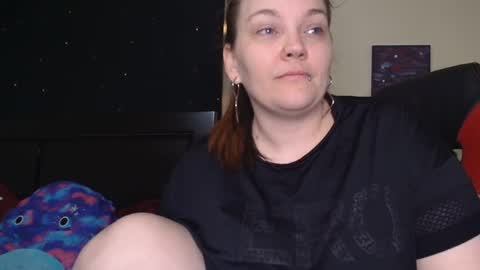 Snapshot of toxiclilly chatting on 11-02-25, 10:28 Lilly Miss Mistress Goddess Maam Queen Boss online show from 11-02-25, 10:28