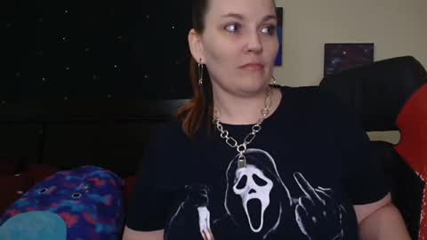 Snapshot of toxiclilly chatting on 11-24-25, 07:30 Lilly Miss Mistress Goddess Maam Queen Boss online show from 11-24-25, 07:30