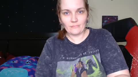 Snapshot of toxiclilly chatting on 12-05-25, 08:45 Lilly Miss Mistress Goddess Maam Queen Boss online show from 12-05-25, 08:45