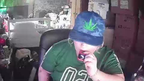 Snapshot of toxicsamarha chatting on 11-11-25, 03:06 toxicsamarha online show from 11-11-25, 03:06