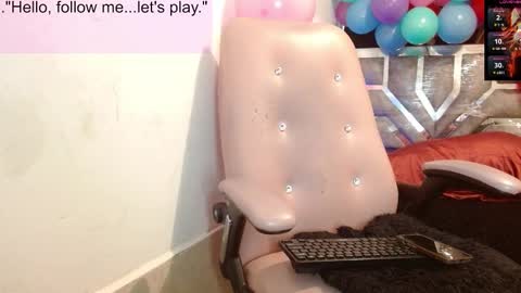 Snapshot of toxxxic_cams chatting on 09-14-25, 01:32 toxca69 online show from 09-14-25, 01:32