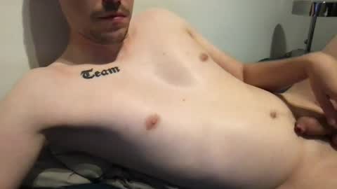 toyboy025 online show from 06-18-26, 08:02