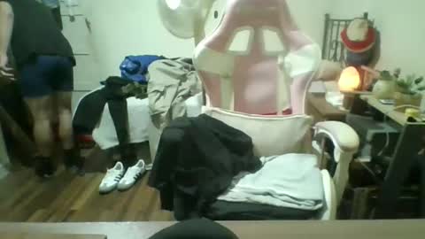 toyboysquirt online show from 04-26-26, 06:00