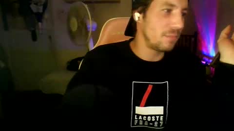 Snapshot of toyboysquirt chatting on 06-02-26, 05:31 toyboysquirt online show from 06-02-26, 05:31