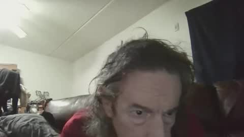 Snapshot of tpatslvr chatting on 02-22-26, 12:47 Sasha online show from 02-22-26, 12:47