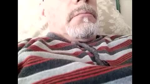 Snapshot of tra649167 chatting on 03-02-25, 03:37 tra649167 online show from 03-02-25, 03:37