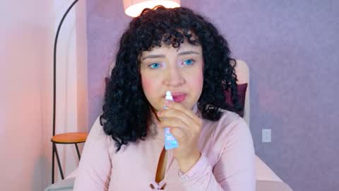 tracielowe_w online show from 12-22-25, 03:25